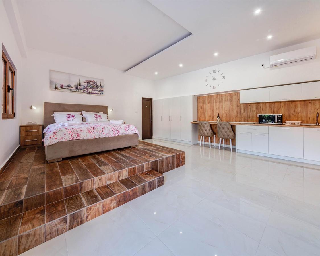 Villa Ilijana Tivat Bagian luar foto