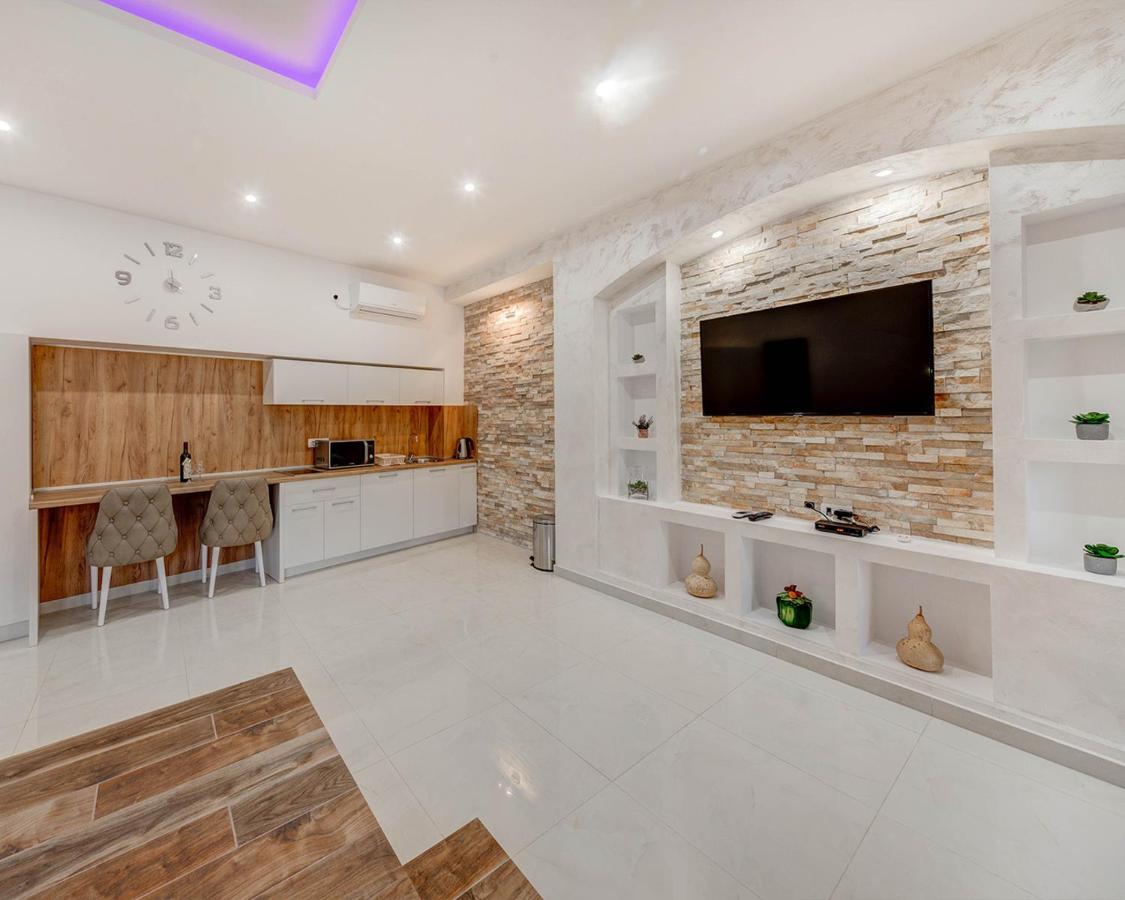 Villa Ilijana Tivat Bagian luar foto
