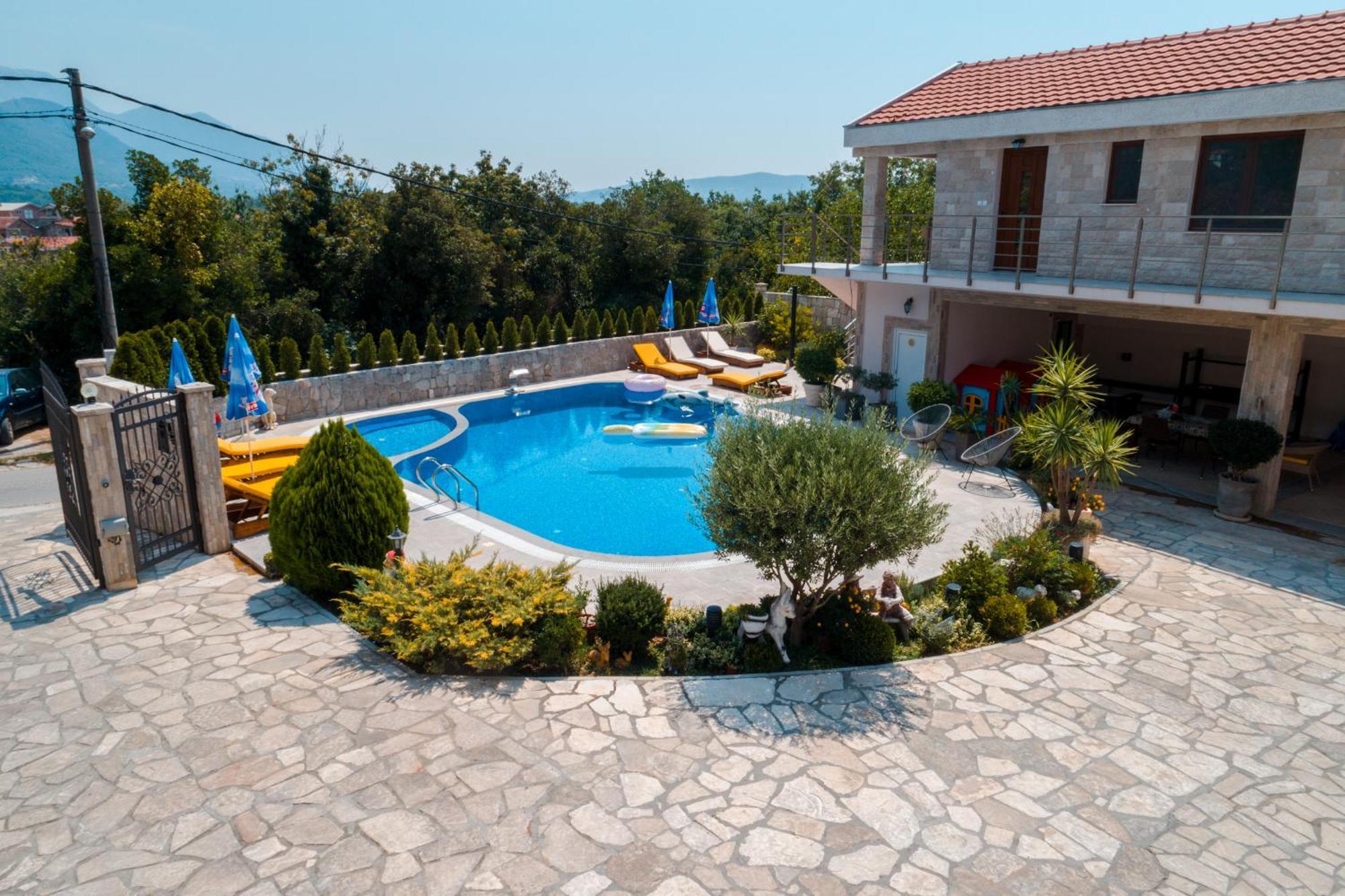 Villa Ilijana Tivat Bagian luar foto