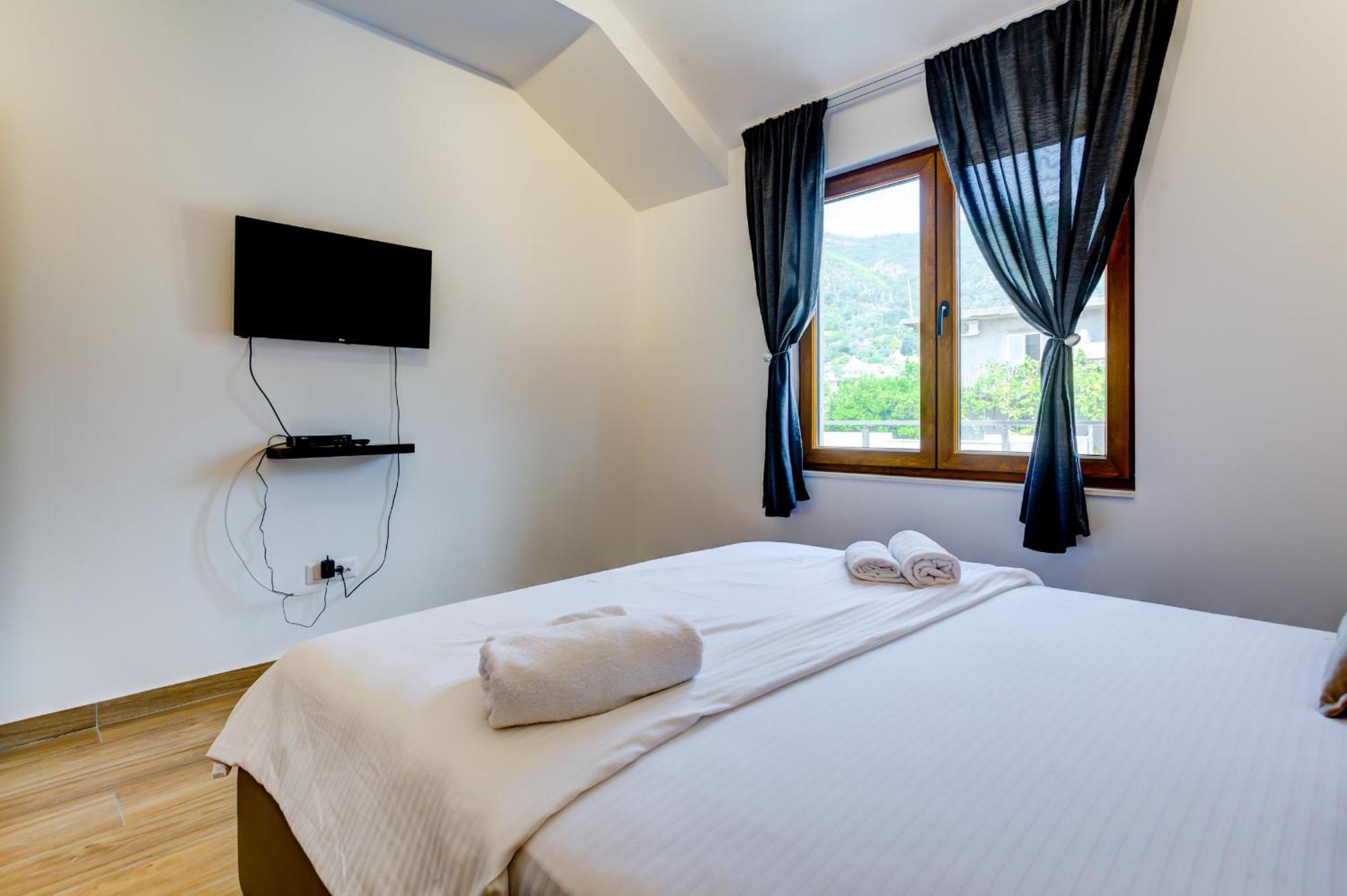 Villa Ilijana Tivat Bagian luar foto