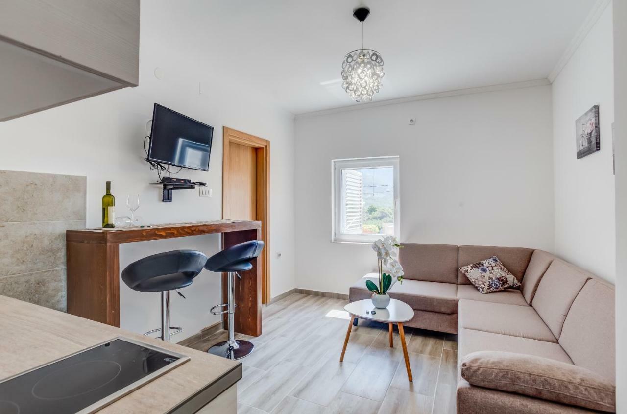 Villa Ilijana Tivat Bagian luar foto